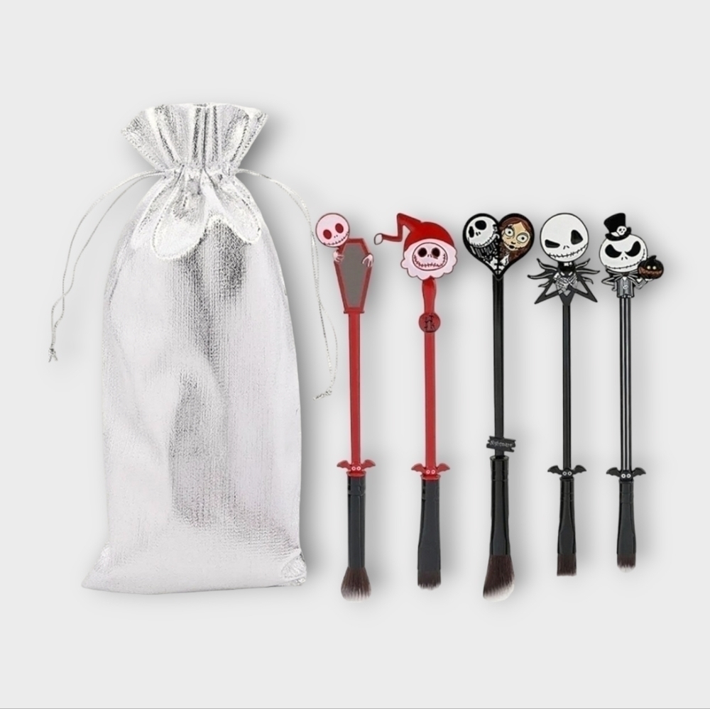 Set of 5 The Nightmare Before Christmas Metal Makeup Brushes with Pouch